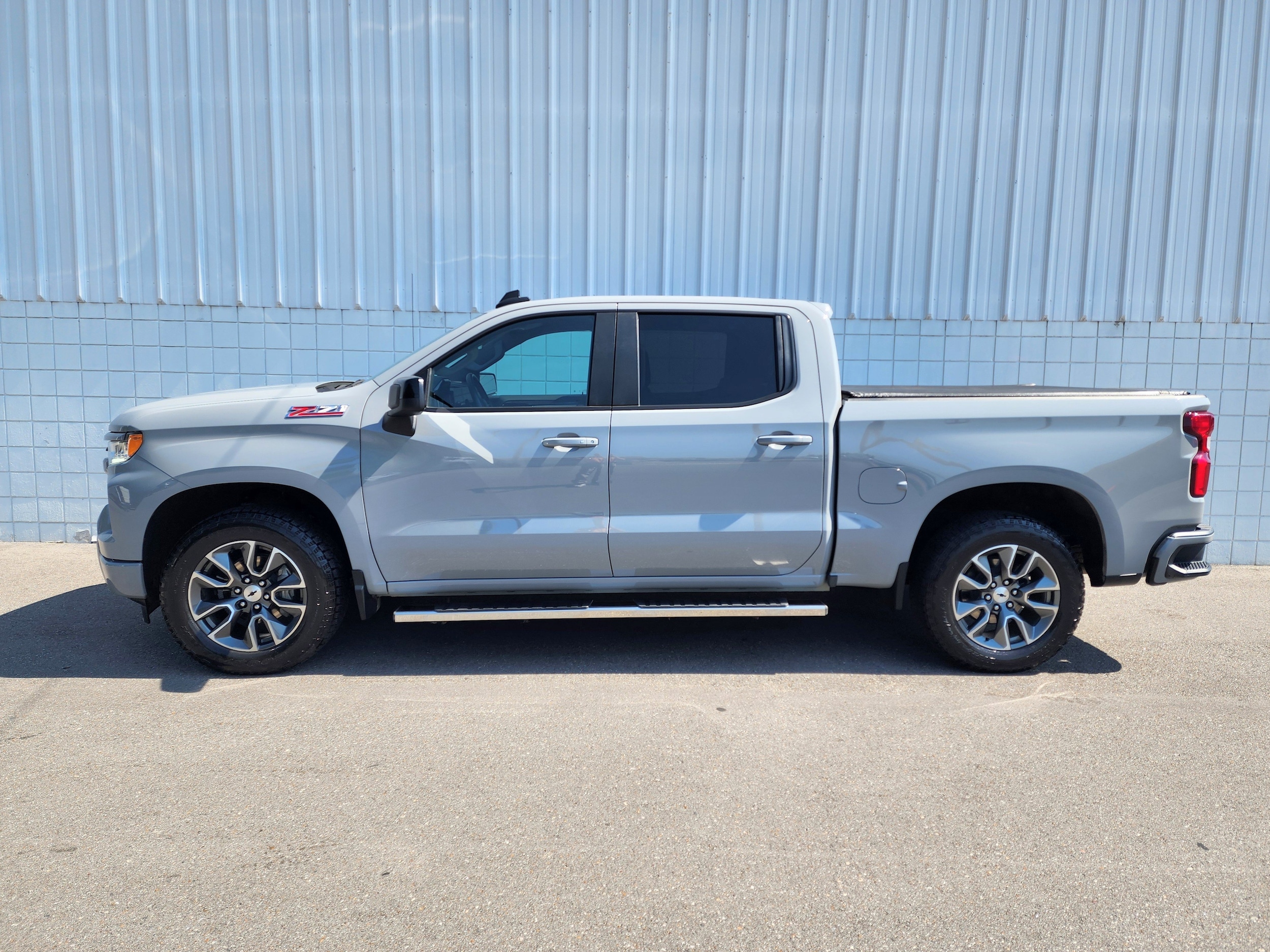 chevrolet silverado 1500 2024 2GCUDEED4R1194242 image chevrolet silverado 1500 2024 2GCUDEED4R1194242 image